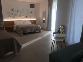 LE RONDINI HOUSE